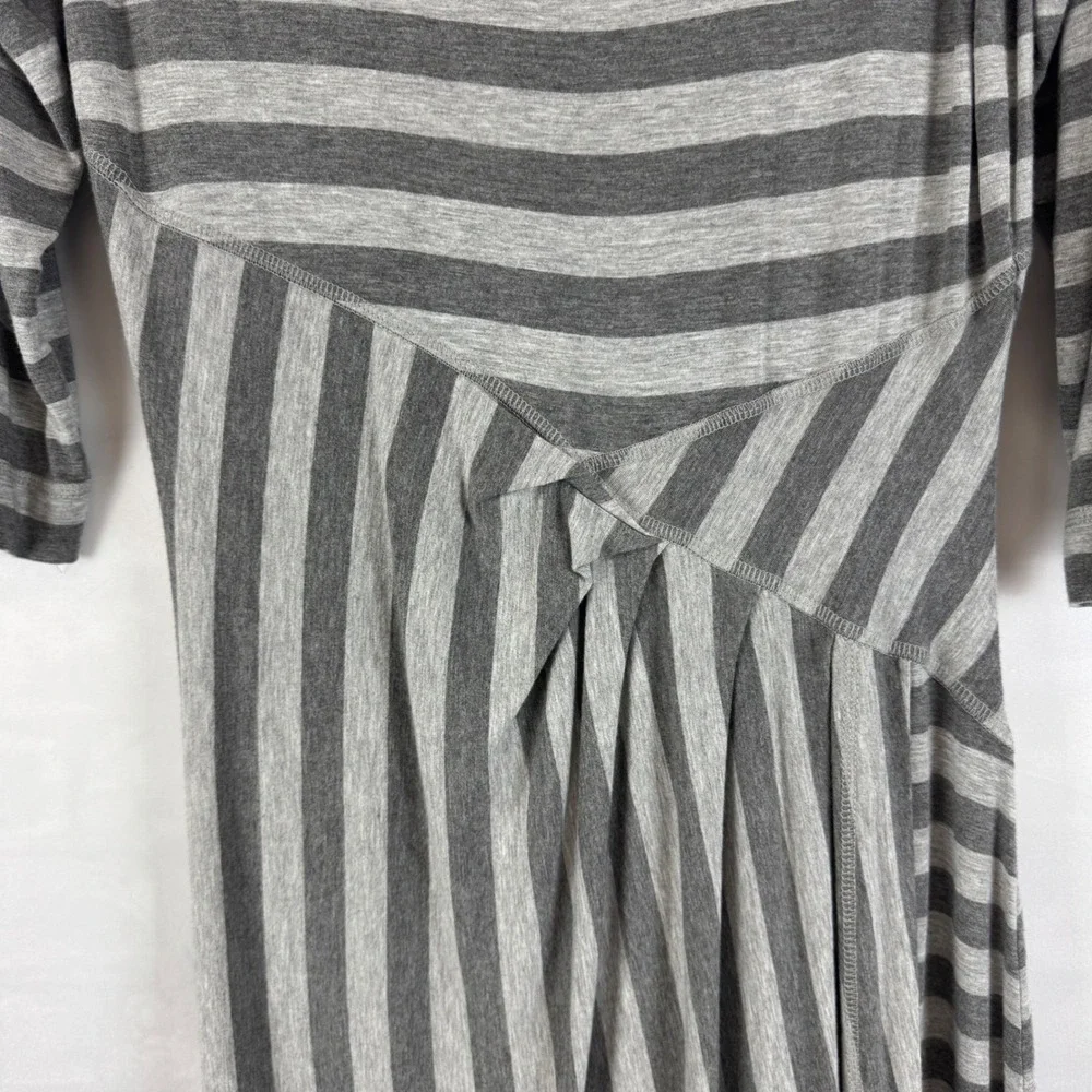 Athleta Gray Stripe Long Sleeve‎ Dress Twist Front Midi Women's Large